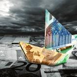 Eurozone escapes recession, debt crisis clouds outlook