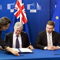 EU, New Zealand sign ambitious free trade agreement