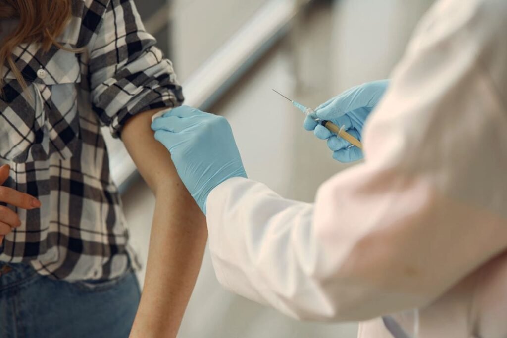 Vaccination - Photo by Gustavo Fring on Pexels